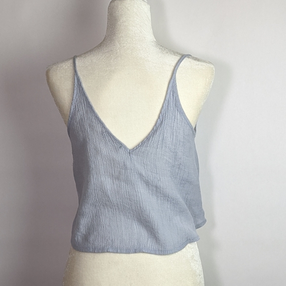 💥SHEIN spaghetti strap button tie cami - Picture 2 of 5